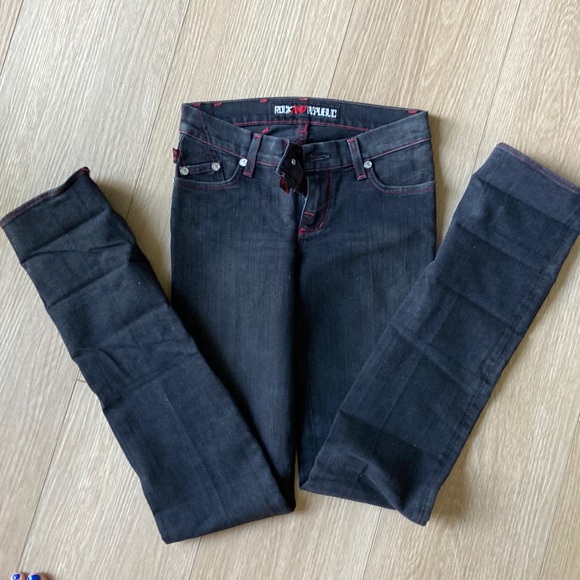 Rock and Republic Jeans - Picture 2 of 4